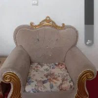 مبل ۷ نفره  به قیمت ۱۰ میلیون تومان