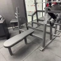 میز پرس سینه باشگاهی