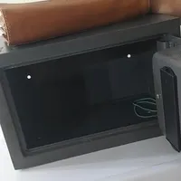 گاو صندوق دیواری اصل ایتالیا