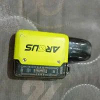 پاد ارگاس پی وان رنگ زرد