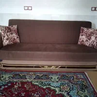 مبل راحتی به همراه جلو مبلی تمیز|مبلمان خانگی و میز عسلی|سلماس, |دیوار