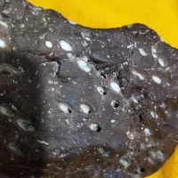 شهاب سنگ قیمتی و الماس سیاه کربنادو