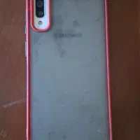 سامسونگ Galaxy A70 با حافظهٔ ۱۲۸ گیگابایت