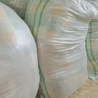 پتوهای ضایعاتی از کارخانه رسید|رختخواب، بالش، پتو|بندر انزلی, ساحل قو|دیوار