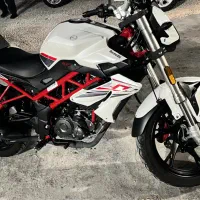 بنلی ۱۵۰ نیوفیس