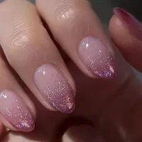 آموزش کاشت ناخن
