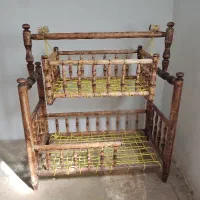 گهواره چوبی همراه تخت|تخت و صندلی بچه|تربت جام, جامی|دیوار