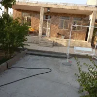 فروش-ویلا-102-متری-زمین-500-متر-سند-دار