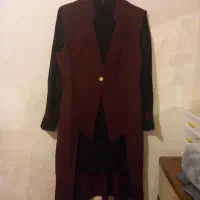 تعدادی مانتو|لباس|رشت, کوی فکوری|دیوار