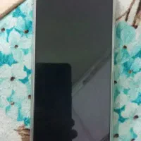 گوشی لمسی ردتون E20