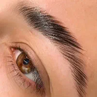 خدمات لیفت و لمینت مژه و ابرو و اکستشن مژه