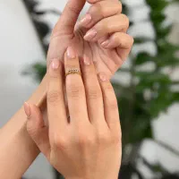 خدمات و آموزش تخصصی ناخن