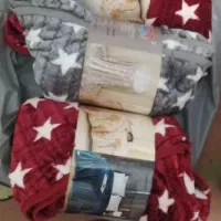 پتو مسافرتی و خانگی|رختخواب، بالش، پتو|بندر کنگان, |دیوار