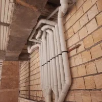 لوله کش آب و فاضلاب