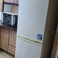 یخچال فریزر هیمالیا سالم در حد/بدون خط و خش