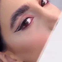 سالن زیبایی لی لی