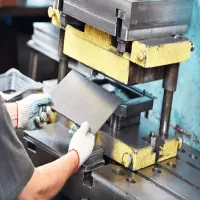 اپراتور پرسکاری و جوشکاری|استخدام صنعتی، فنی، مهندسی|رباط‌کریم, رباط‌کریم|دیوار