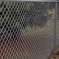 اجرای فنس کشی فنس باغ و زمین جاگذاری پایه و نسب