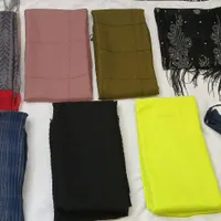 حراج شال و روسری شیک ۵۰ و ۱۰۰|لباس|شاهین‌شهر, عطار|دیوار