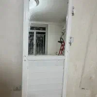فروش درب آلومینیومی حمام دوطرف آینه سالم