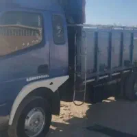 خاور  کاویان