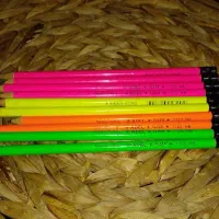 مداد سیاه شبرنگی HB  1122  ساخت ترکیه  تک و کلی