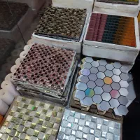 تایل بین کابینت و آیینه تراش خورده آماده