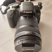 دوربین کنن D700