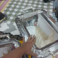 دو عدد سینی خیلی بزرگ