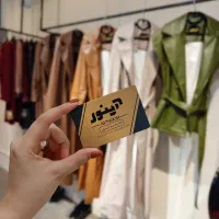 استخدام خیاط متوسط تا  حرفه ای در خانه کت آینور