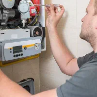 کل کرج/نصب سرویس تعمیر کار پکیج آبگرمکن موتورخانه