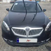 برلیانس ۳۳۰