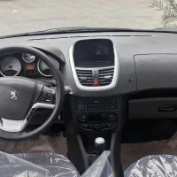 پژو ۲۰۷ سقف فلز  1402 با رینگ و فرمون برقی|خودرو سواری و وانت|قرچک, زیبا شهر|دیوار