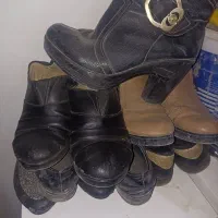 تعدادی کفش به هر قیمتی که میخواید|کیف، کفش، کمربند|تربت‌حیدریه, باغ سلطانی|دیوار