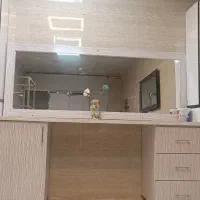 کمد با آیینه قدی