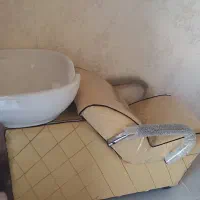 تمام وسایل سالن فروخته میشود تروتمیز