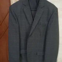 یک عدد تک کت در حدنو