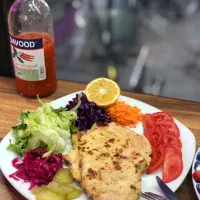 همکار اقا جهت کار در بوفه باشگاه