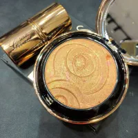رژگونه