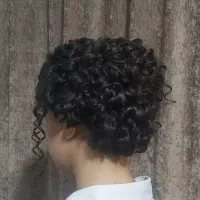 خدمات زیبایی در سلماس شنیون ۴۰۰ میکاپ ۵۰۰