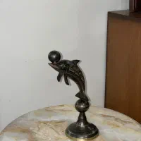 مجسمه برنزی دلفین|مجسمه، تندیس، ماکت|تهران, پاسداران|دیوار