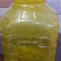 تعداد بیست عدد دبه ترشی