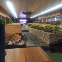 سالن دار، کمک آشپز و ظرفشور