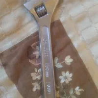 یک آچار فرانسه ۱۰ 250 میفروشمش نوع هست|ابزارآلات|تبریز, |دیوار