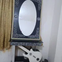 میز و ایینه