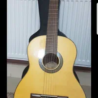 گیتار کلاسیک