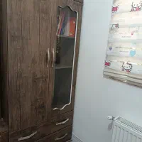 کمد لباس وکتاب