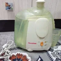 یک عدد آبمیوه گیری سالم