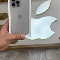 اپل iPhone 15 Pro Max با حافظهٔ ۲۵۶ گیگابایت