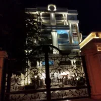 123متر3خواب(سنددار)روبنما(آفتابگیر)نوساز